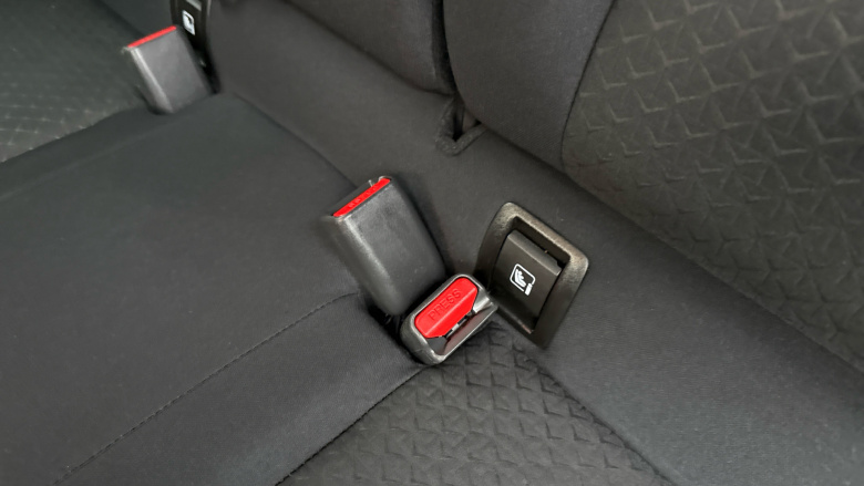 Nissan Juke 1.0 DiG-T N-Connecta 5dr Petrol Hatchback